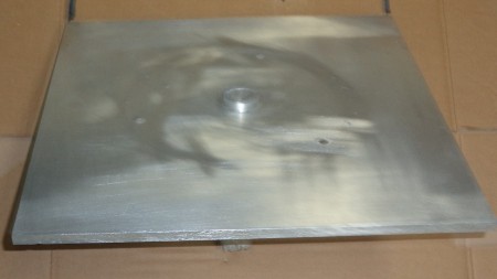 Voici le support que j'ai fabriquée que je fixerai sur ....... venez lire la suite sur mon blog 